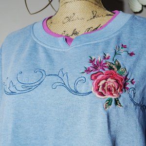 SHENANIGANS Heather Blue Embroidered Flowers Floral Roses Crewneck Sweatshirt